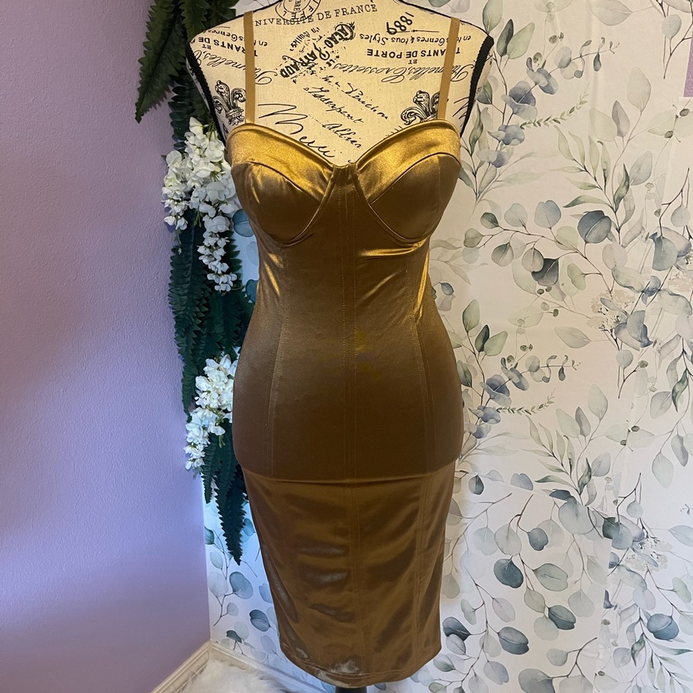 Small gold dress